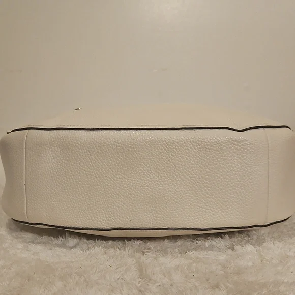 EUC Coach Ella Hobo With Starbursts Crystals And Rivets With New Coach Dusty - Picture 8 of 12